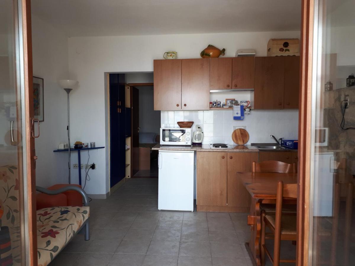 Apartmani Sikic เมทายนา ภายนอก รูปภาพ