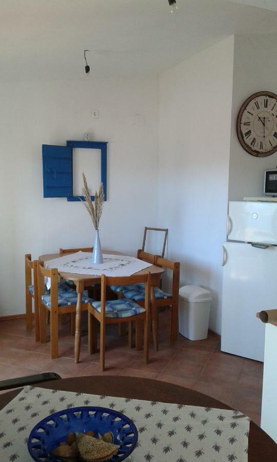 Apartmani Sikic เมทายนา ภายนอก รูปภาพ